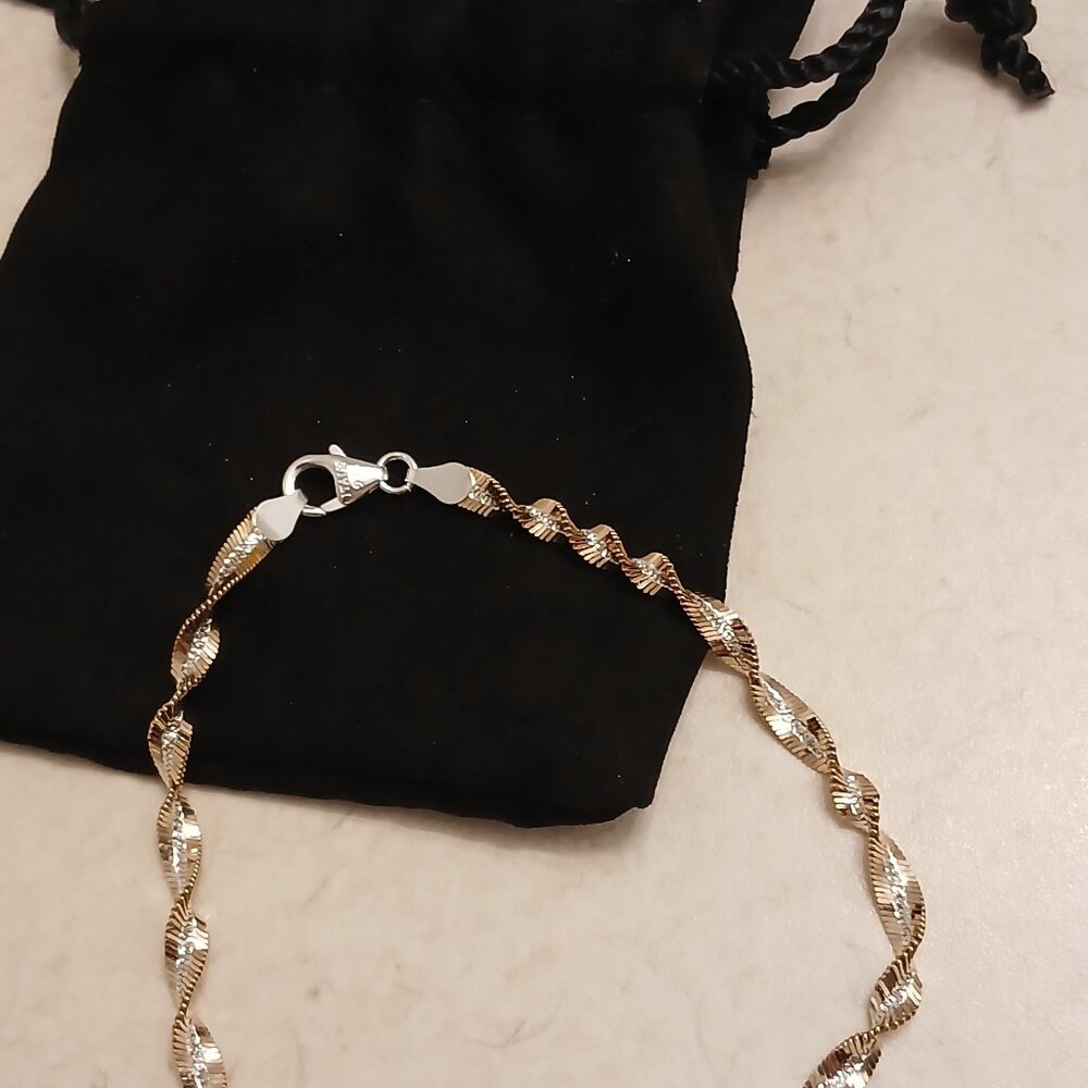 Sterling Silver Debut Twisted Herringbone Bracelet
